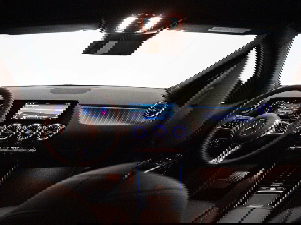 Mercedes-Benz GLA SUV nuova a Ancona (20)