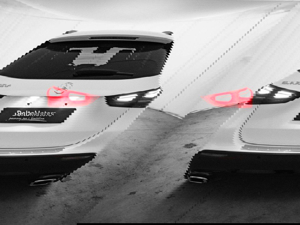 Mercedes-Benz GLA SUV nuova a Ancona (3)