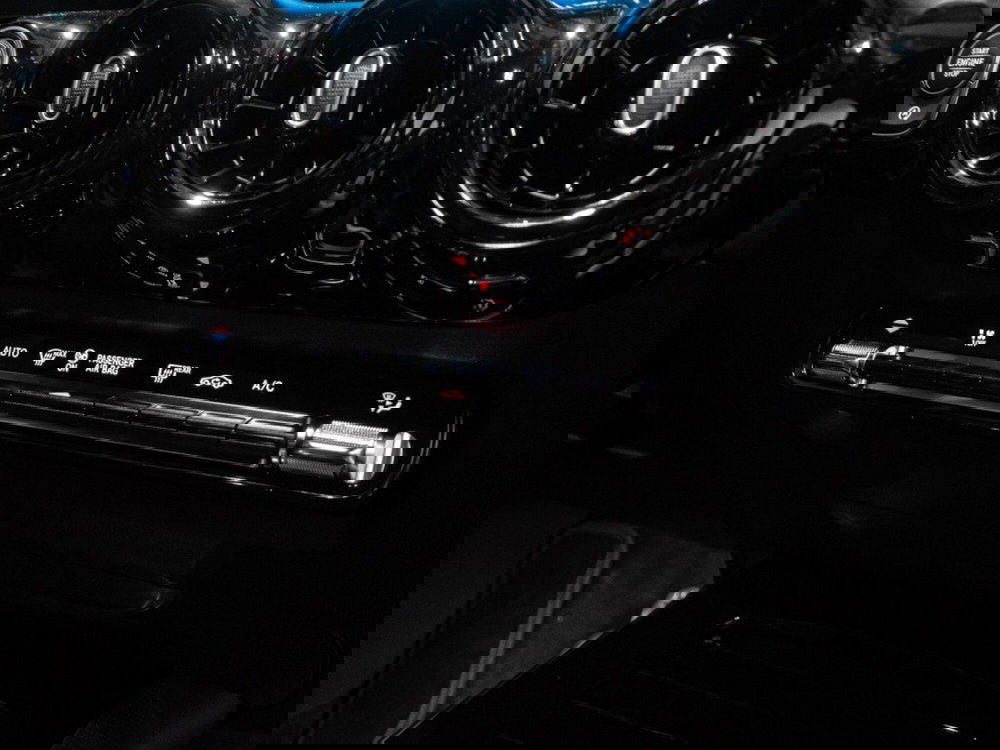 Mercedes-Benz GLA SUV nuova a Ancona (20)