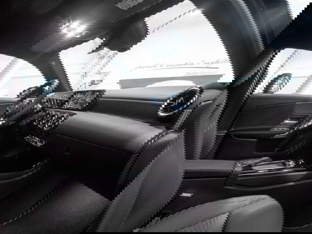 Mercedes-Benz Classe A Sedan nuova a Ancona (17)