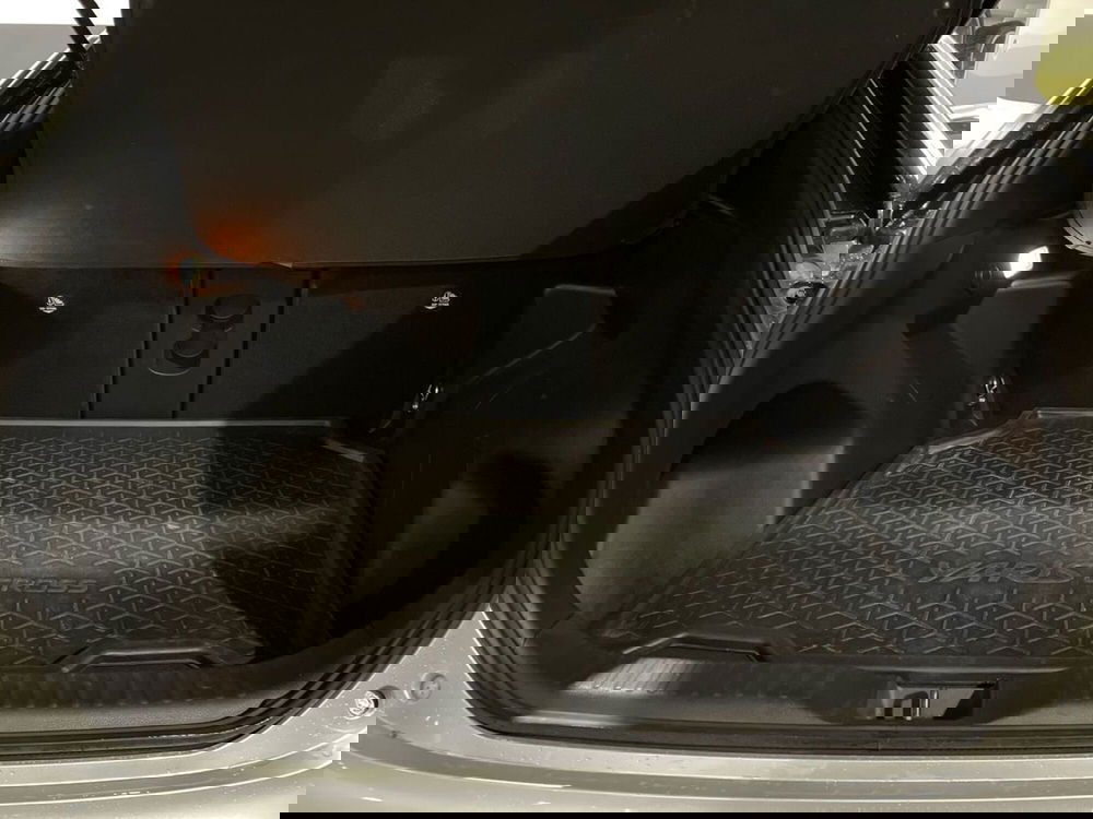 Toyota Yaris Cross usata a Ancona (7)