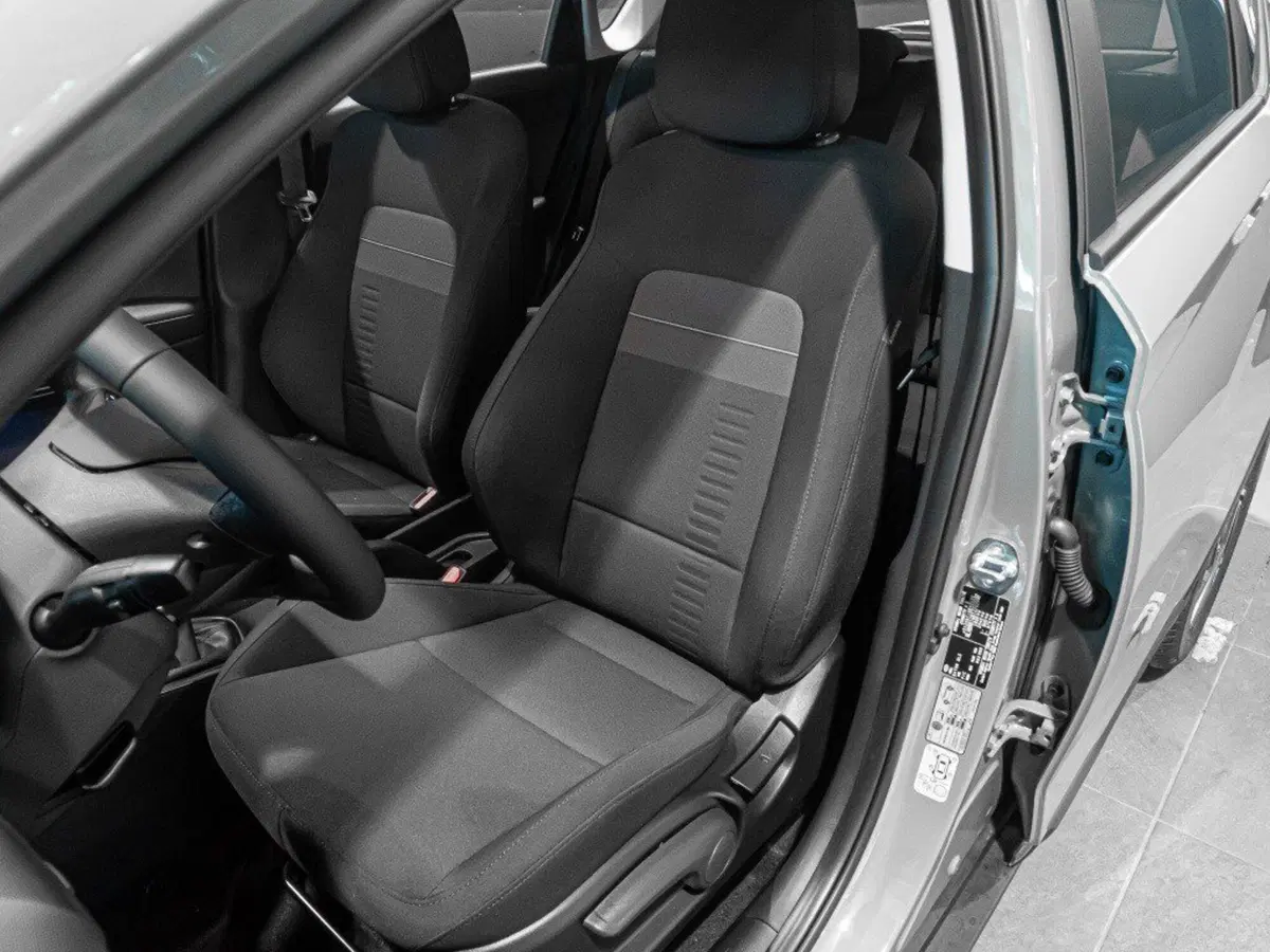 Hyundai Bayon nuova a Ancona (12)