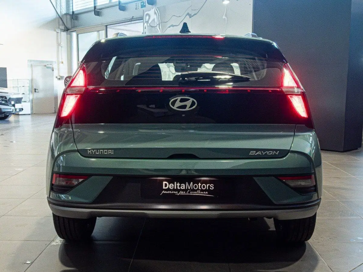 Hyundai Bayon nuova a Ancona (3)