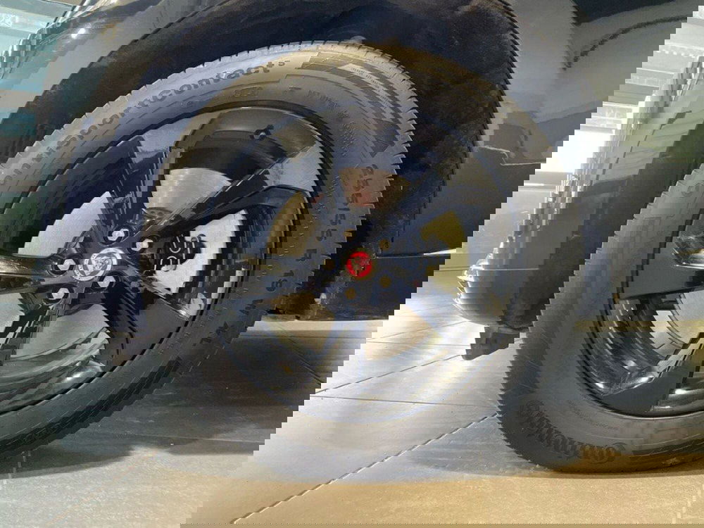 Jaguar F-Pace usata a Ancona (8)