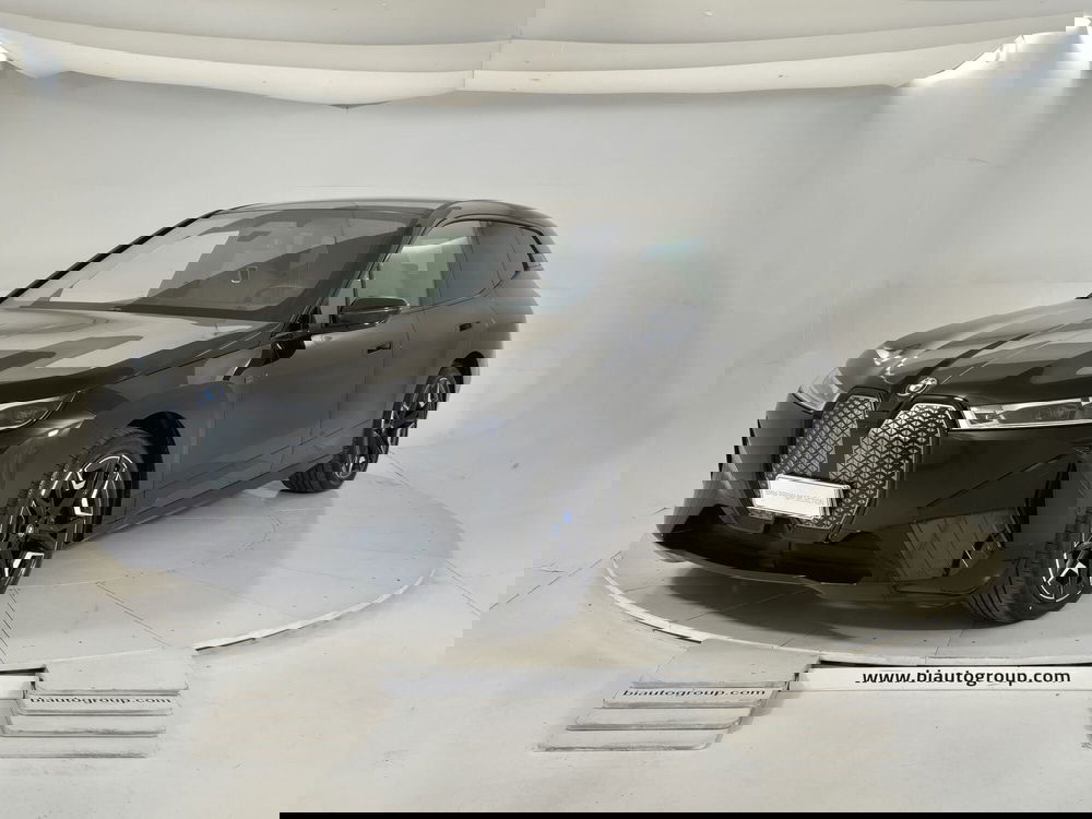 BMW iX usata a Torino