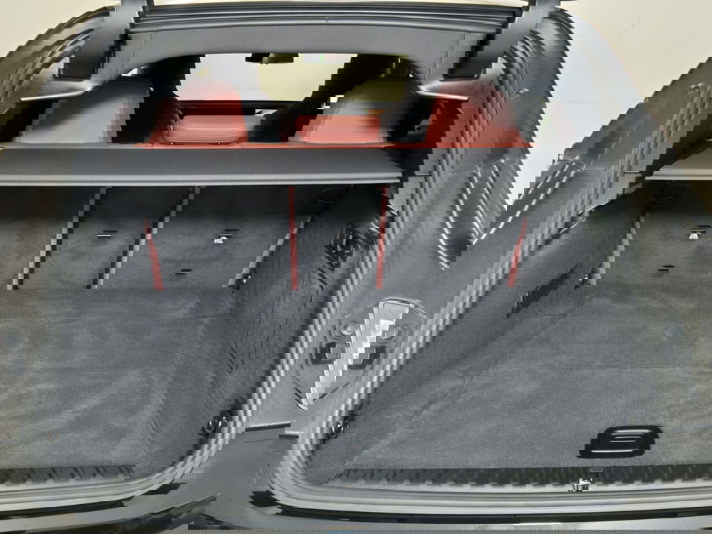 BMW iX usata a Torino (12)