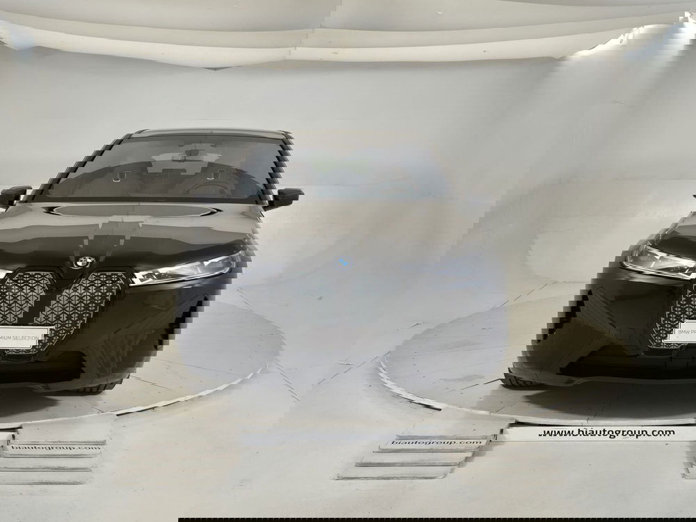 BMW iX usata a Torino (2)