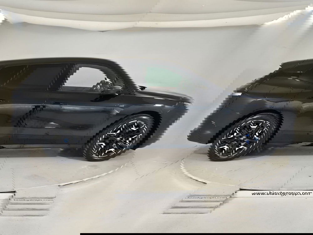 BMW iX usata a Torino (5)