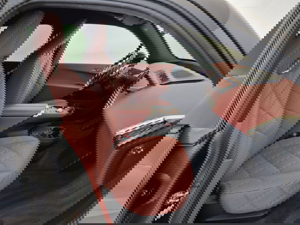 BMW iX usata a Torino (9)