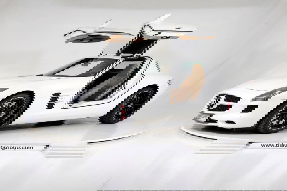 Mercedes-Benz SLS usata a Torino (18)
