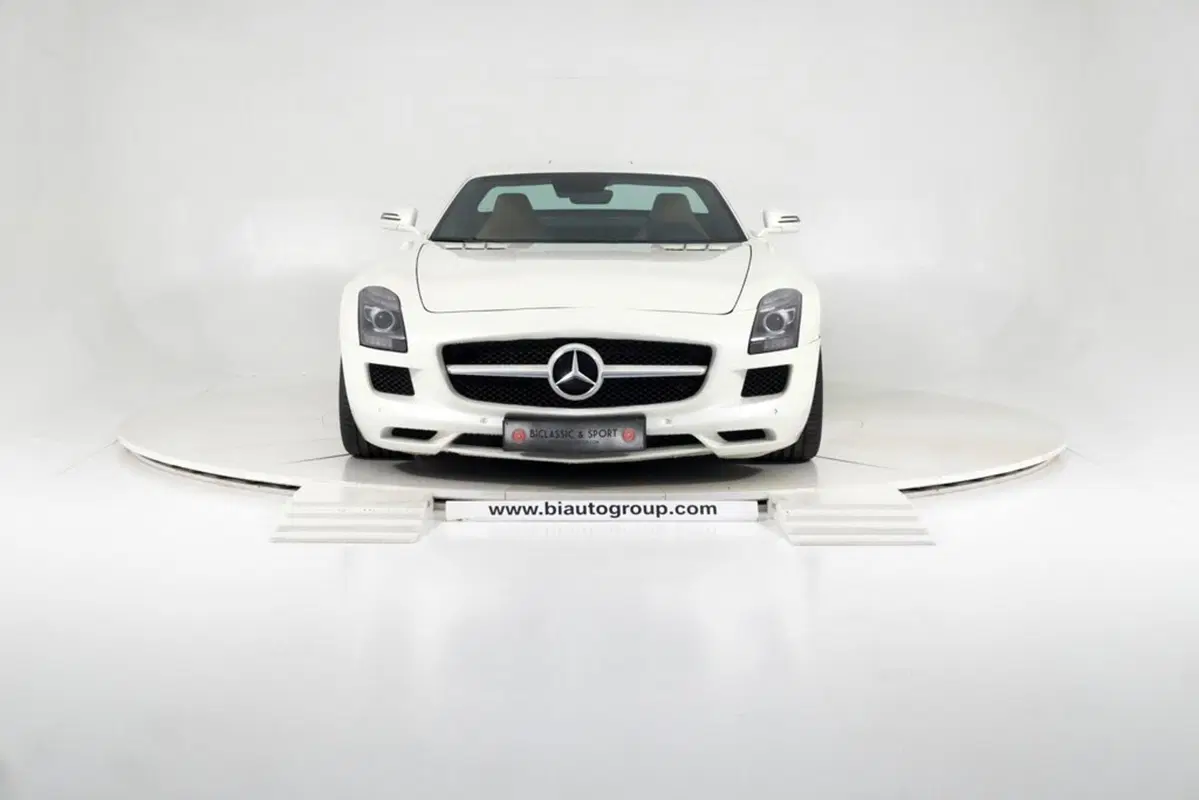 Mercedes-Benz SLS usata a Torino (2)