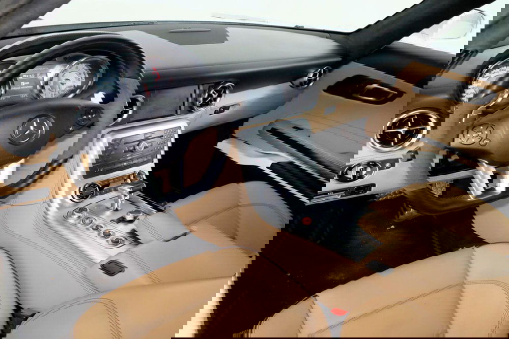 Mercedes-Benz SLS usata a Torino (6)