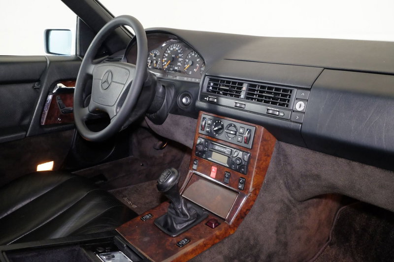 Mercedes-Benz SL usata a Torino (8)
