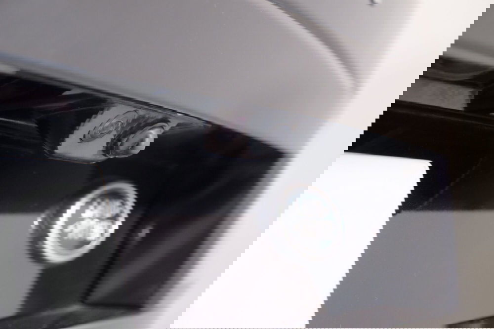 Land Rover Discovery usata a Torino (20)