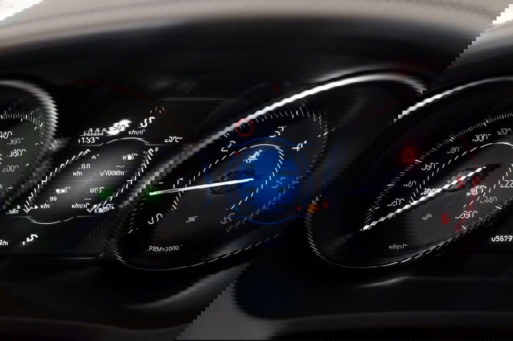 Jaguar E-Pace usata a Torino (13)