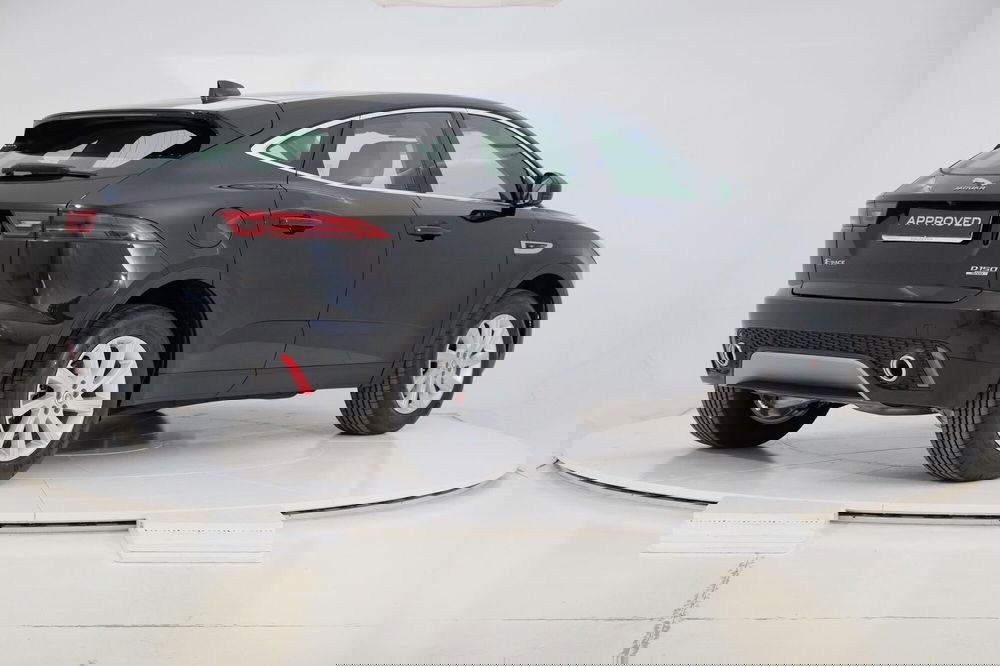 Jaguar E-Pace usata a Torino (2)