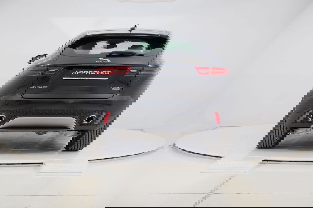 Jaguar E-Pace usata a Torino (7)