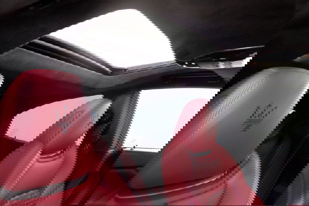 Maserati Ghibli usata a Torino (20)