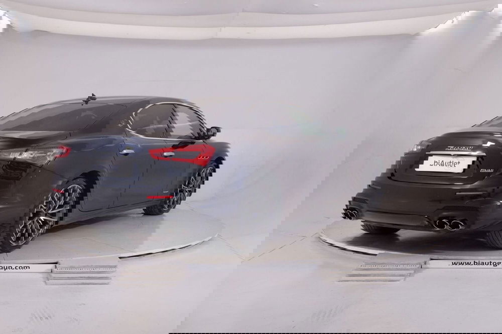 Maserati Ghibli usata a Torino (4)