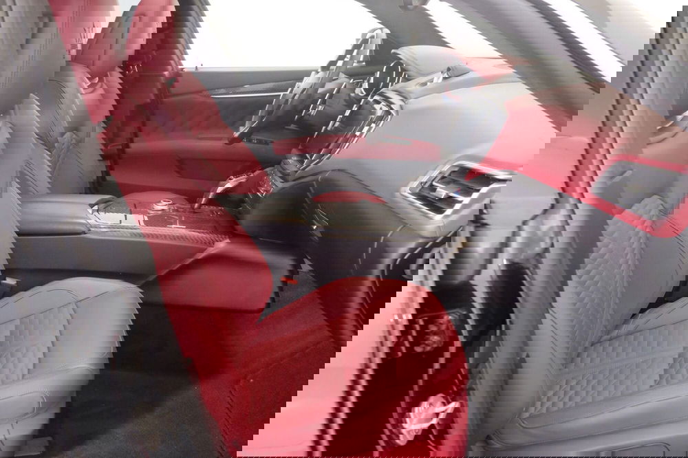 Maserati Ghibli usata a Torino (9)