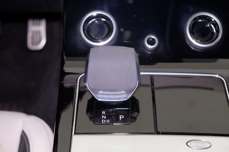 Land Rover Range Rover Velar usata a Torino (10)