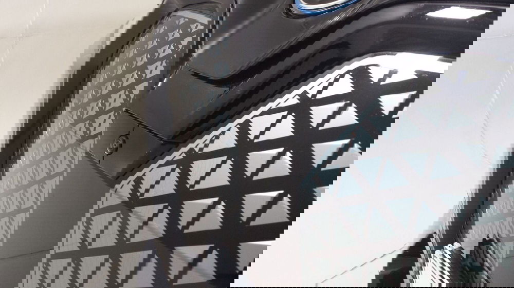 BMW iX usata a Torino (18)