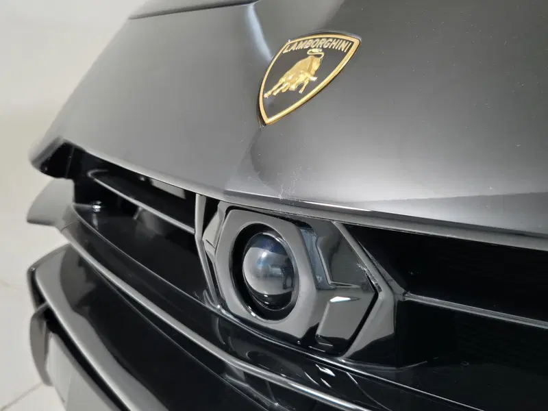 Lamborghini Urus usata a Torino (17)