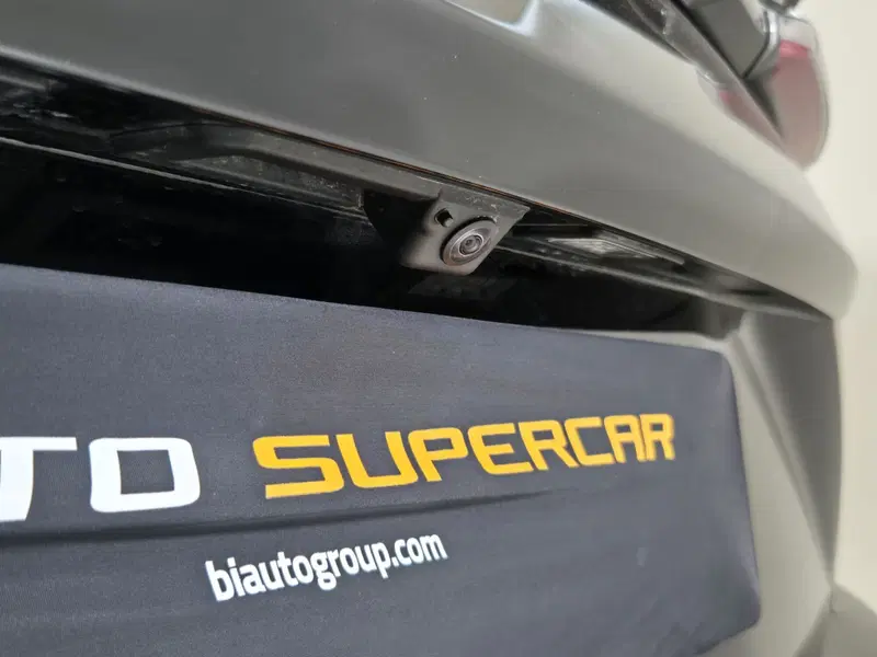 Lamborghini Urus usata a Torino (18)