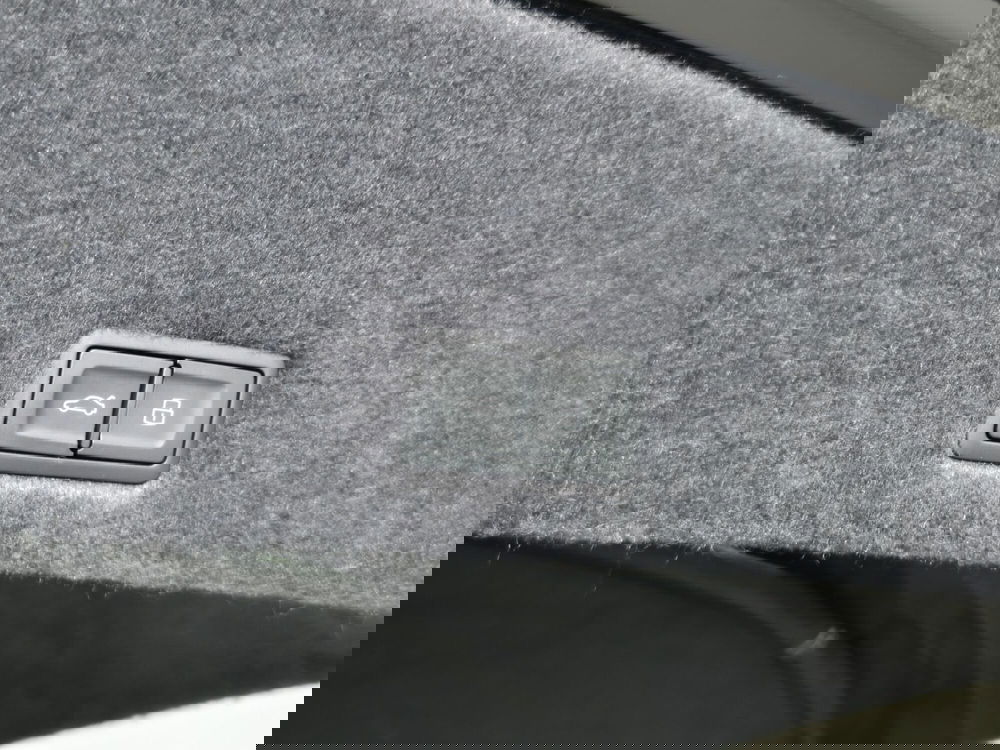 Lamborghini Urus usata a Torino (19)