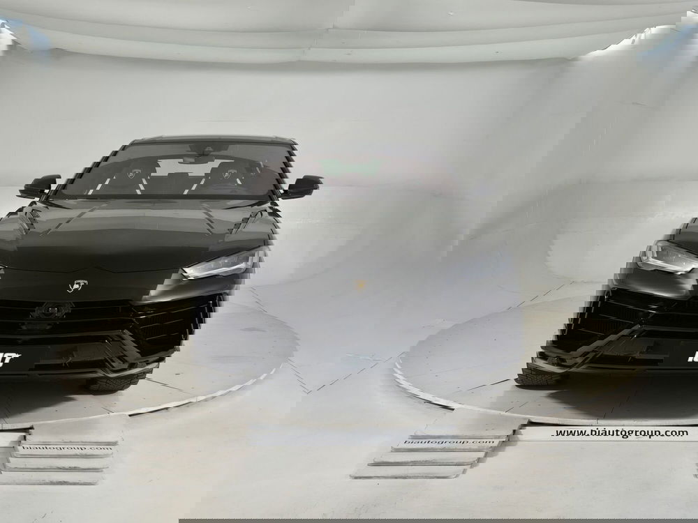 Lamborghini Urus usata a Torino (2)