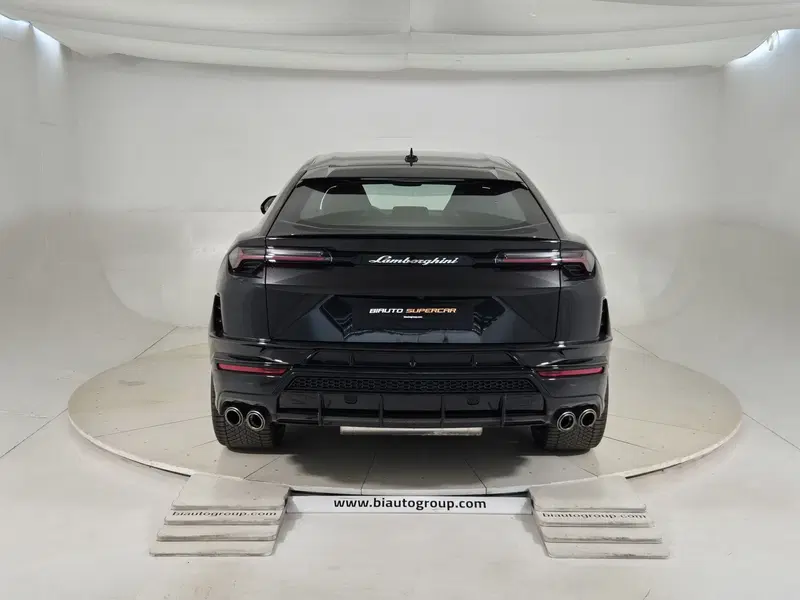 Lamborghini Urus usata a Torino (3)