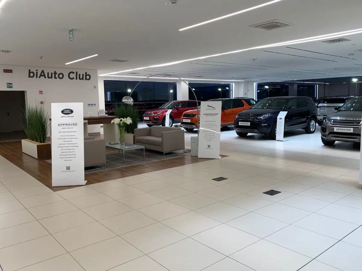 Land Rover Range Rover usata a Torino (15)