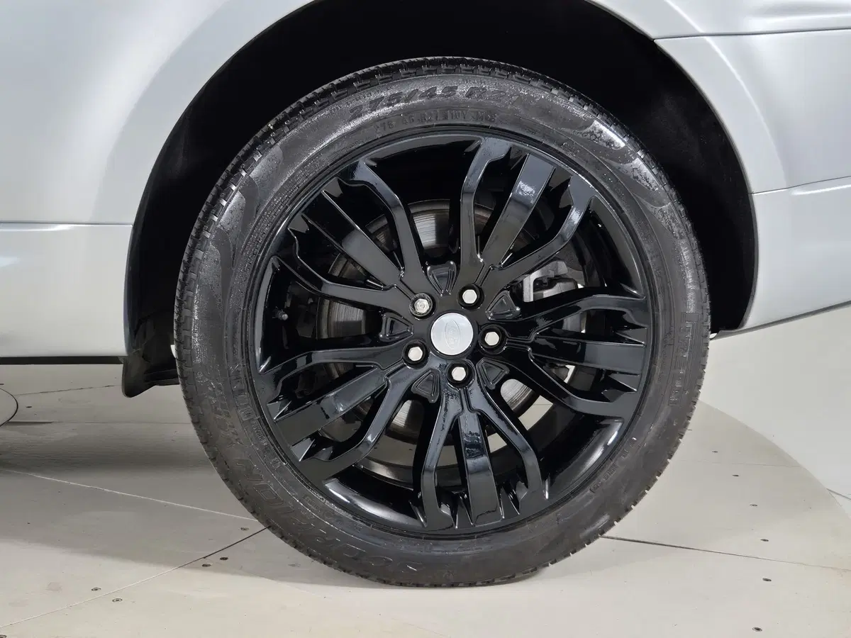 Land Rover Range Rover usata a Torino (9)