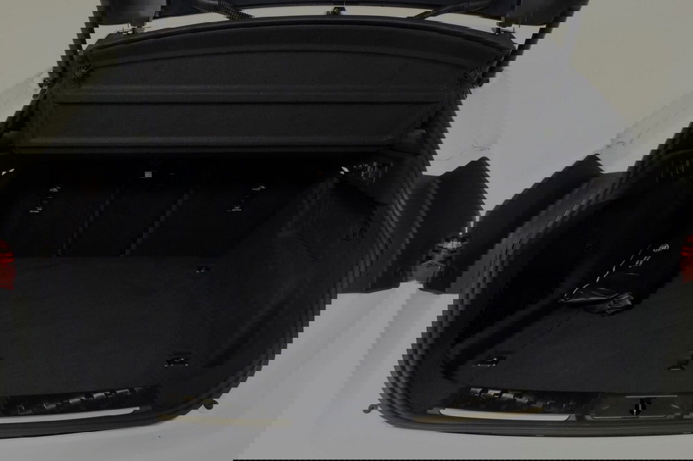 Jaguar F-Pace usata a Torino (13)