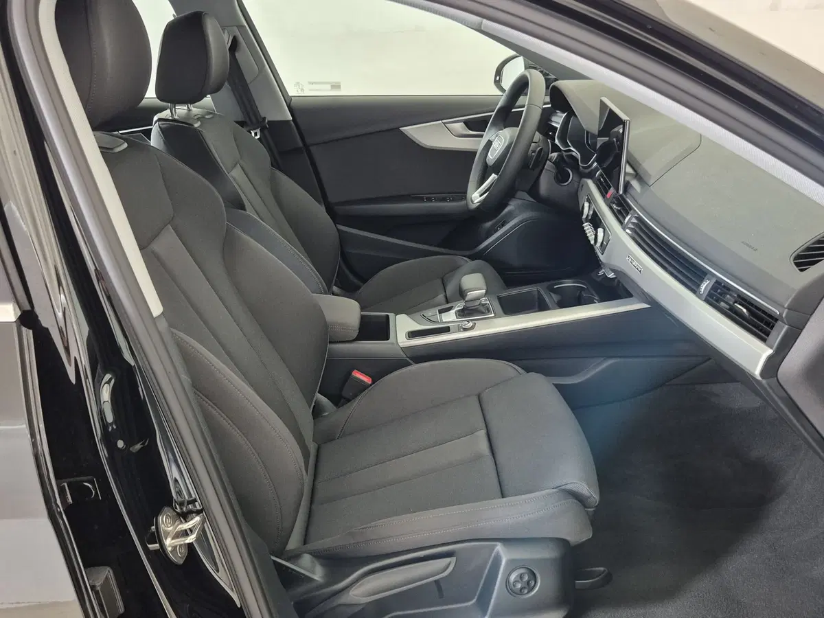 Audi A4 Avant usata a Torino (9)