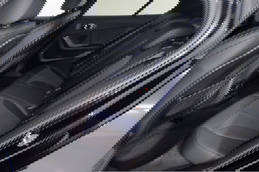 BMW Serie 1 nuova a Torino (8)