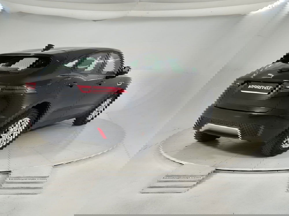 Jaguar E-Pace usata a Torino (2)