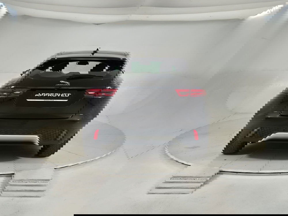 Jaguar E-Pace usata a Torino (7)