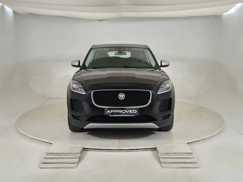 Jaguar E-Pace usata a Torino (8)