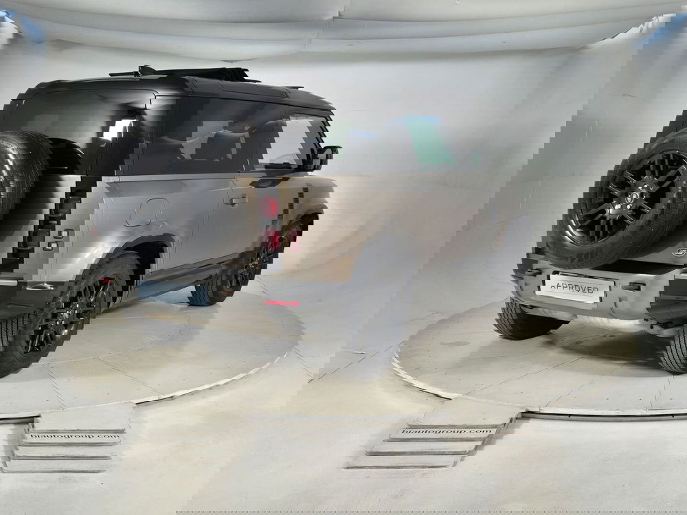 Land Rover Defender usata a Torino (2)