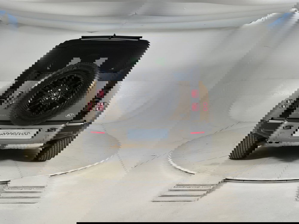 Land Rover Defender usata a Torino (7)