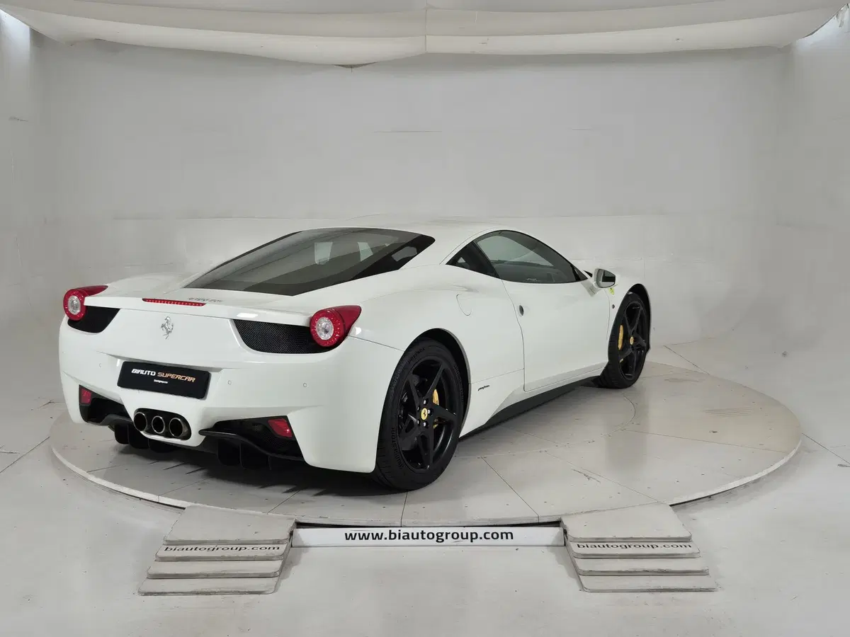 Ferrari 458 Coupé usata a Torino (4)