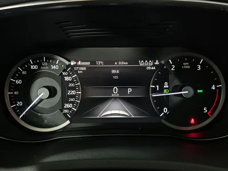 Jaguar E-Pace usata a Torino (13)