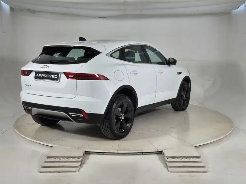 Jaguar E-Pace usata a Torino (2)