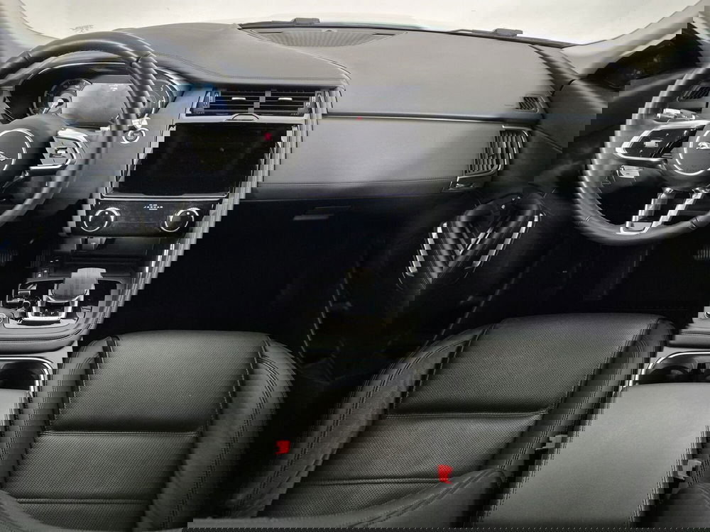 Jaguar E-Pace usata a Torino (4)