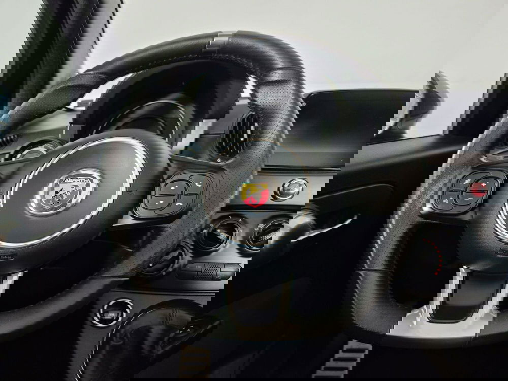 Abarth 595 Cabrio usata a Torino (10)