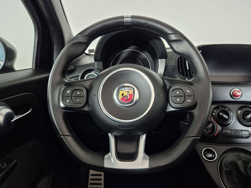 Abarth 595 Cabrio usata a Torino (10)
