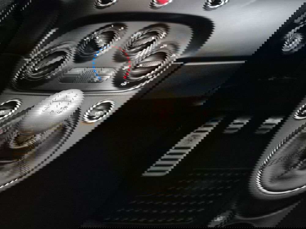 Abarth 595 Cabrio usata a Torino (11)