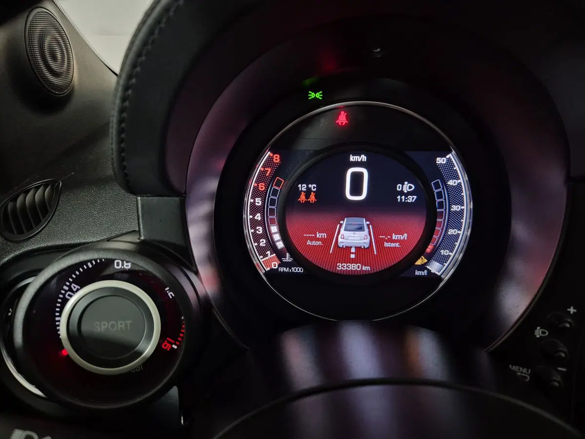 Abarth 595 Cabrio usata a Torino (15)