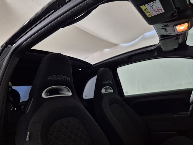 Abarth 595 Cabrio usata a Torino (17)